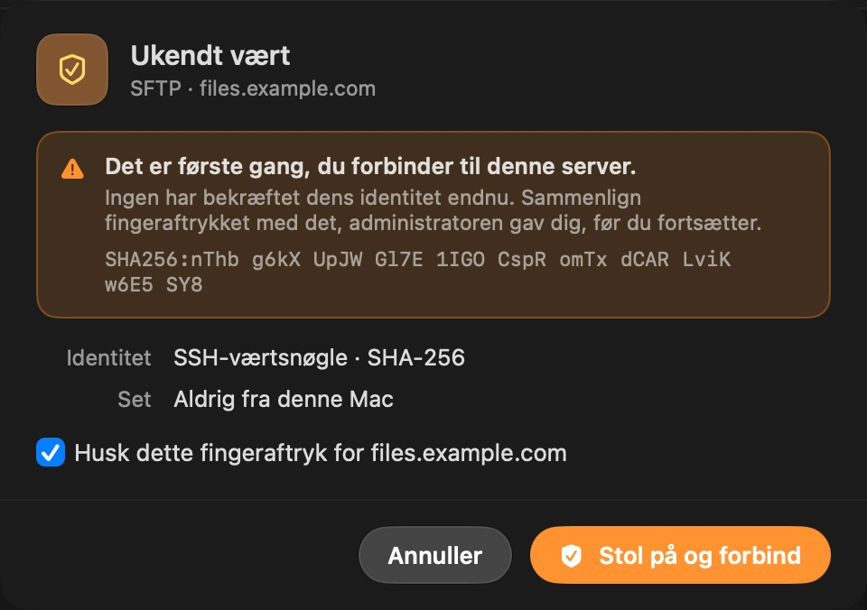 Stol på serveren én gang: Første gang viser DockDuck serverens værtsnøgle og beder dig bekræfte den, den samme kontrol som ssh laver.