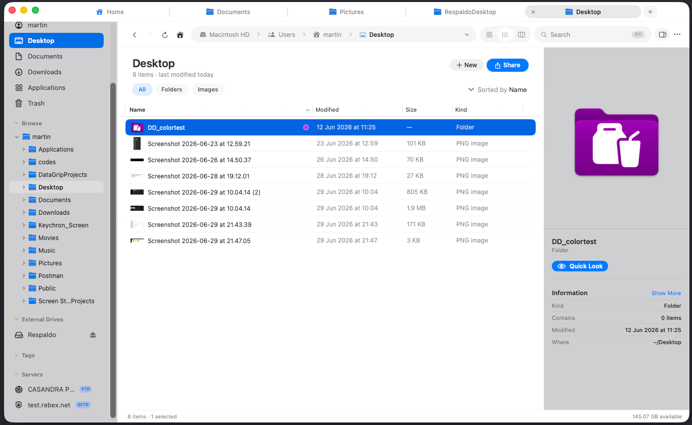 The main DockDuck window: tabs on top, sidebar at left, toolbar with the address bar, the file area, and the preview panel at right